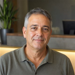 Retrato ilustrativo de Roberto Alves, gerado por IA